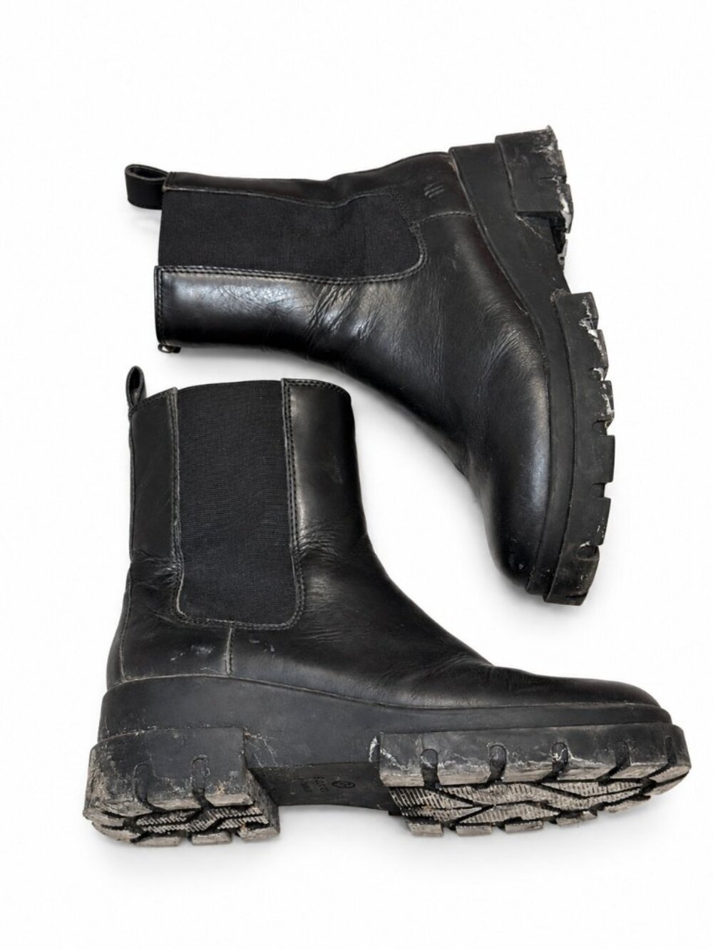 Blondo Black Leather Waterproof Chelsea Boots Size 6M
